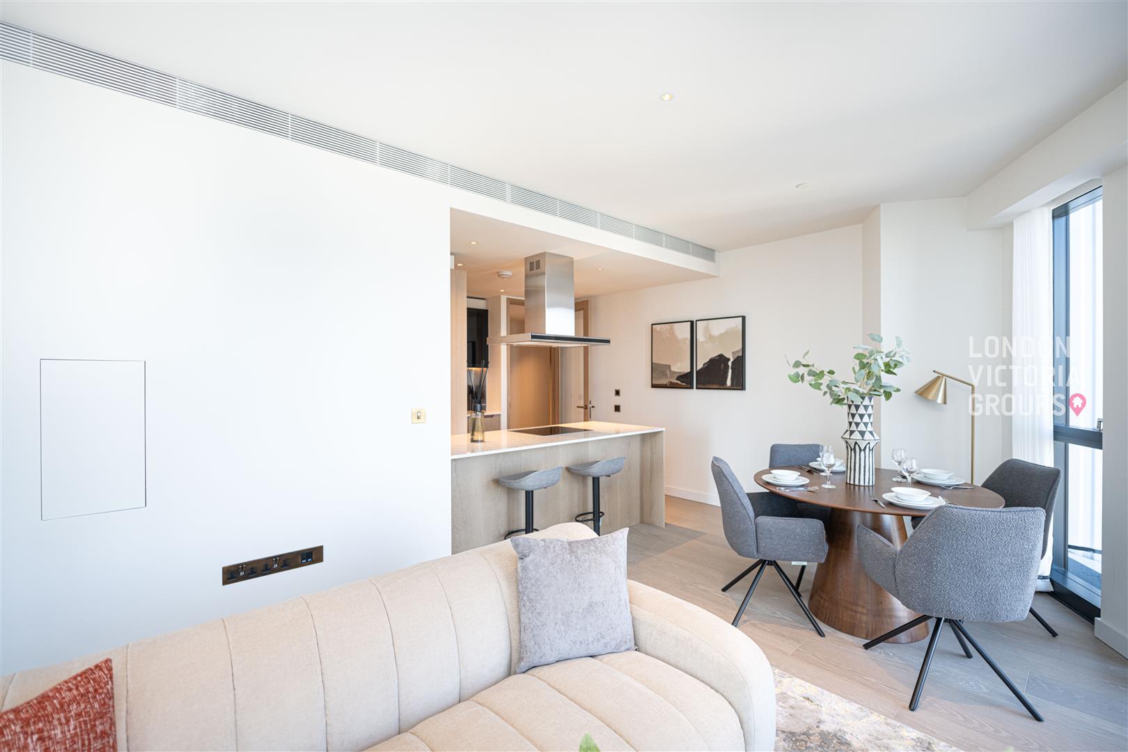 2 bed property in 1 Nine Elms Lane, London